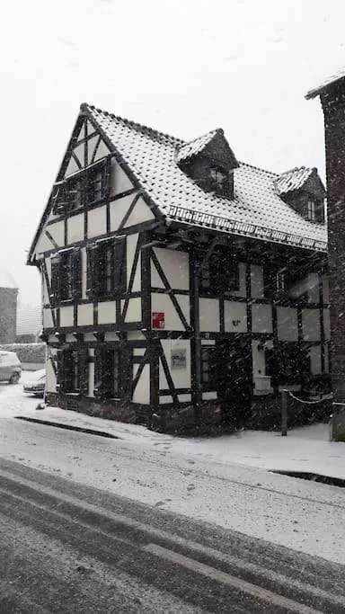 Altes Romantisches Fachwerkhaus In Rheinnaehe Auch Fuer Workation Geeignet Kolín nad Rýnem 0*,
